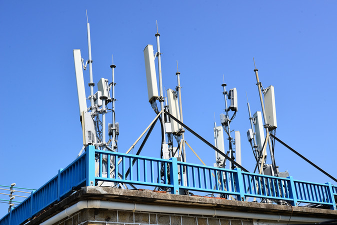 無線通信設備 連接世界的核心工具